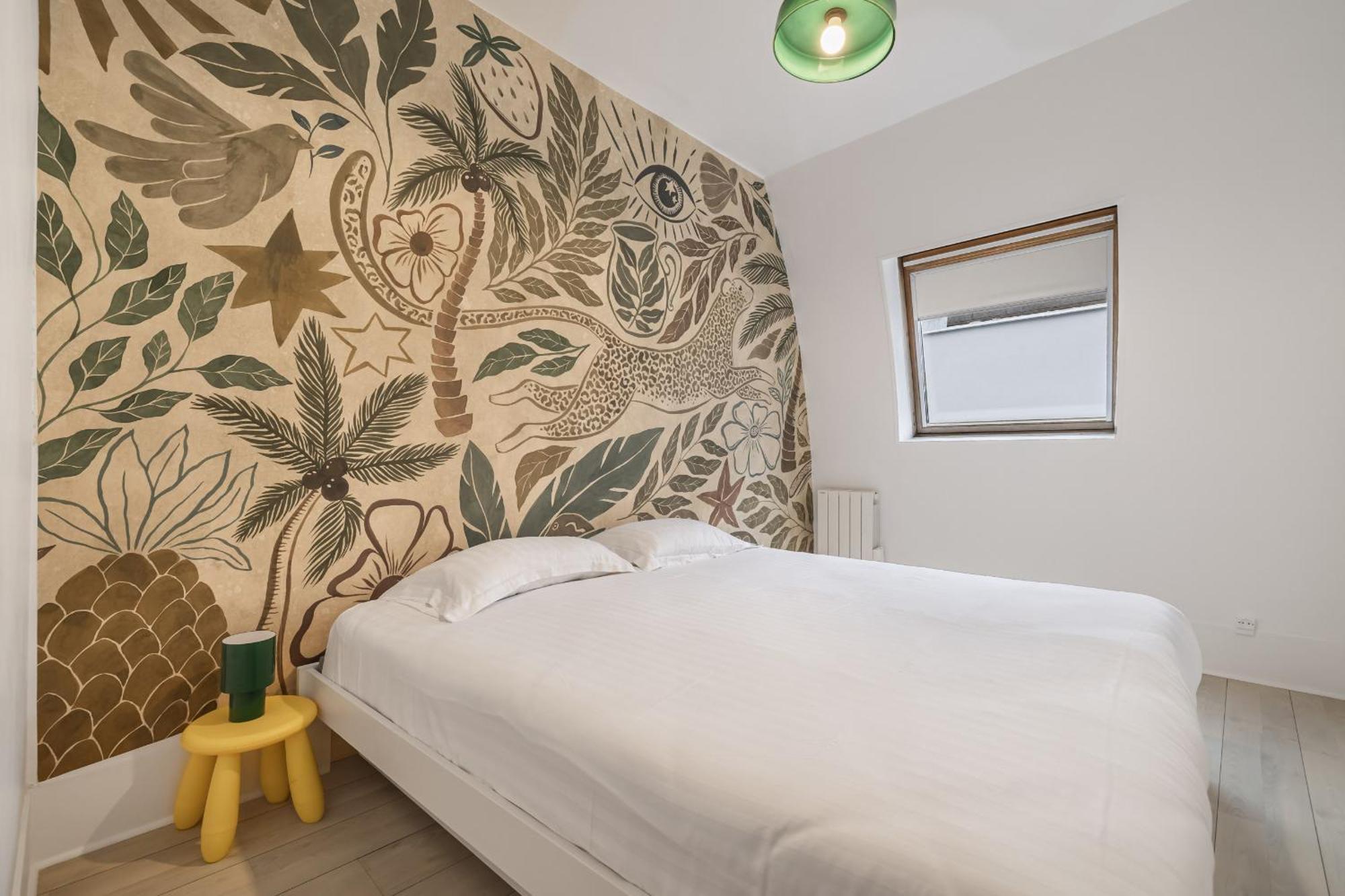 Fuji Apartment Paris